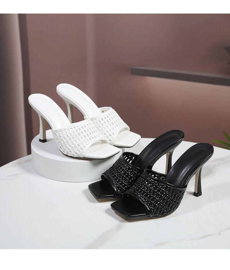Crochet monochrome heels