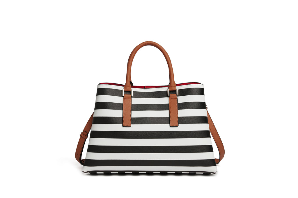Mono chrome medium size