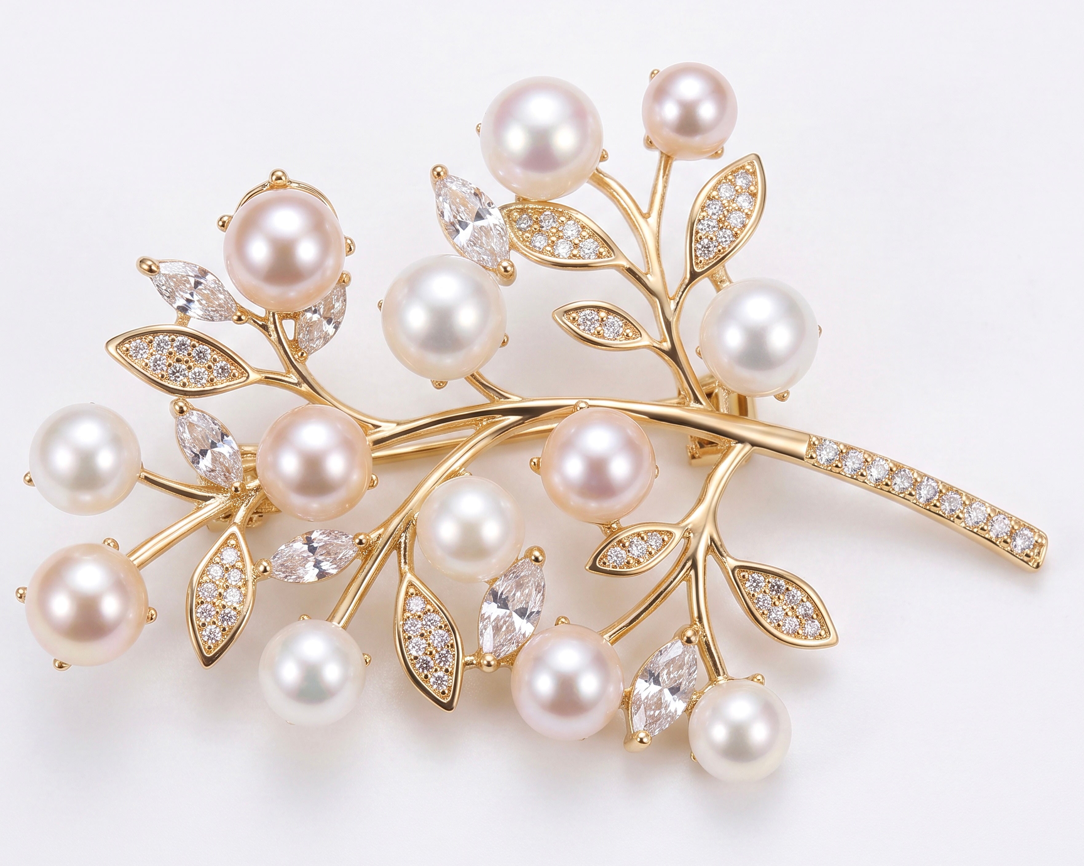 Gold brooch