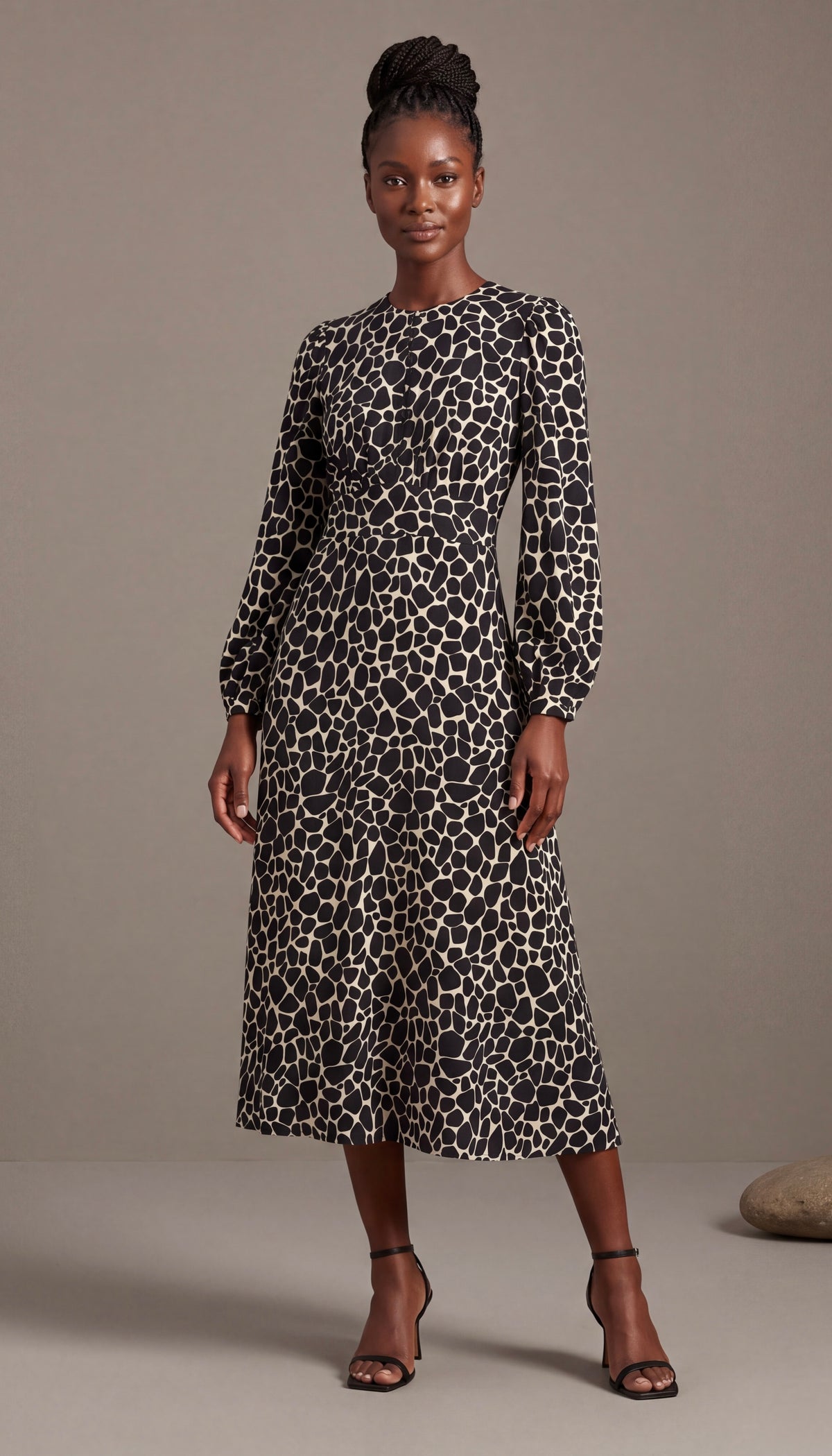 Mono midi dress