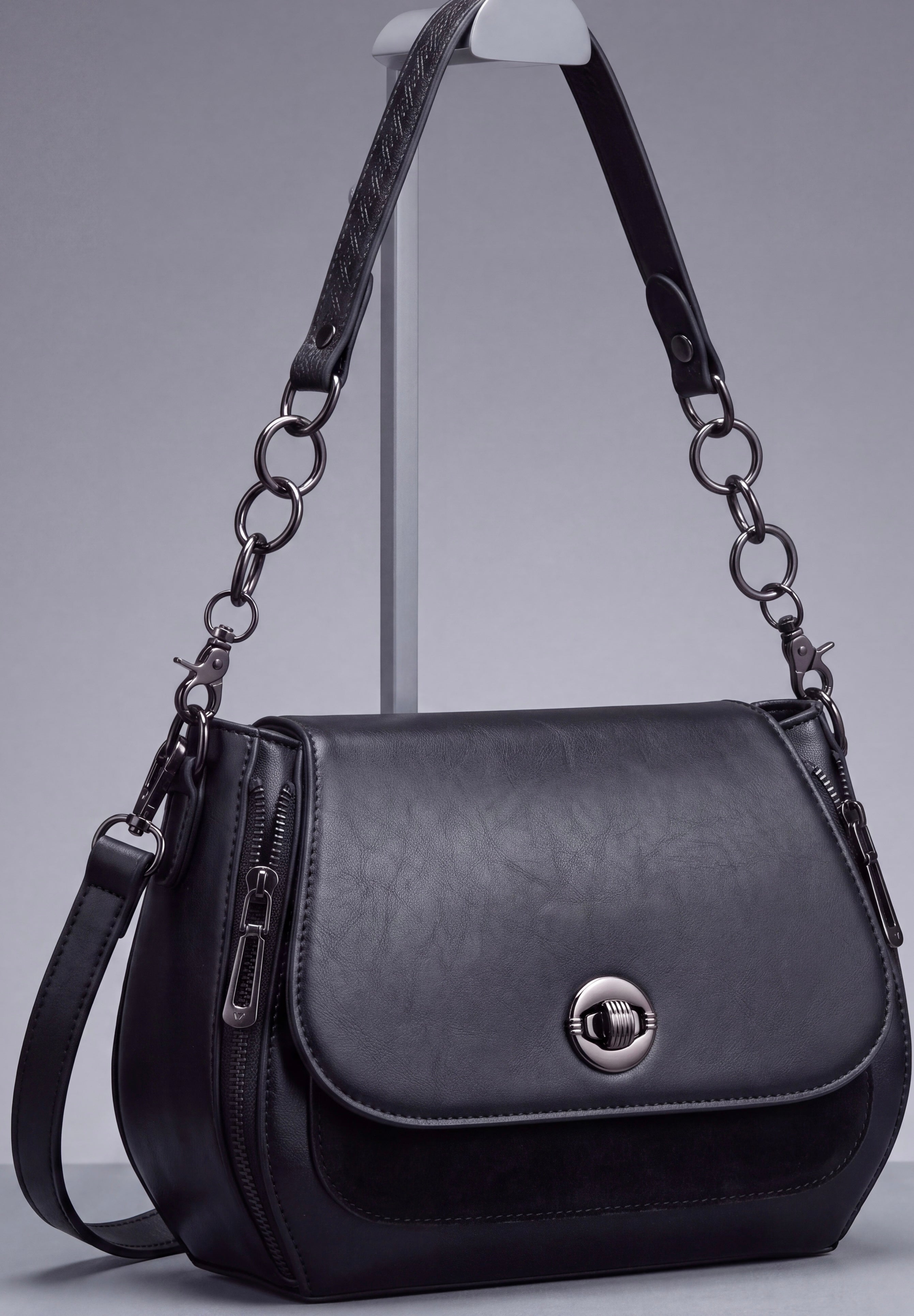Black medium size bag